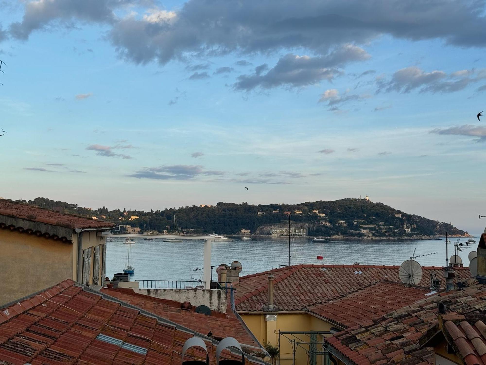 The Seaside Serenity - Calm & Charming Bay View Flat - Heart Of Villefranche Εξωτερικό φωτογραφία
