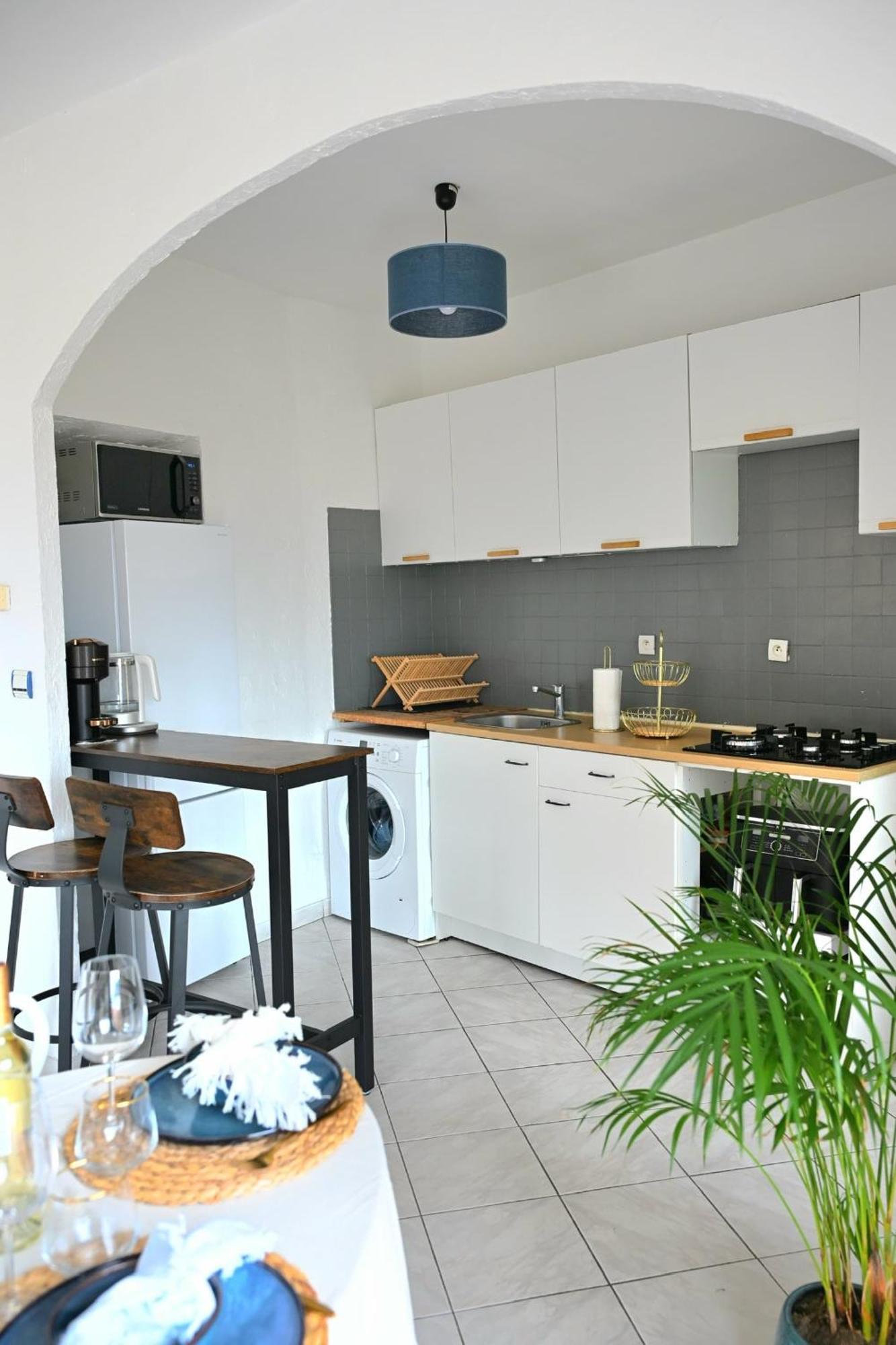 The Seaside Serenity - Calm & Charming Bay View Flat - Heart Of Villefranche Εξωτερικό φωτογραφία